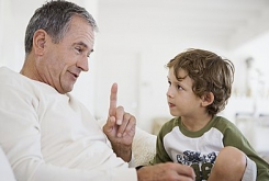 3歲孩子說話結(jié)巴怎么辦？該如何糾正？
