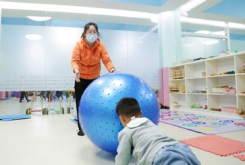 常見的觸覺感統訓練活動有哪些？